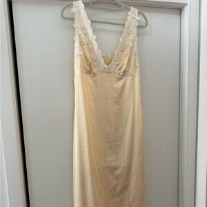 Yllw Dress